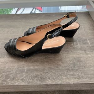 Naturalizer wedge heels